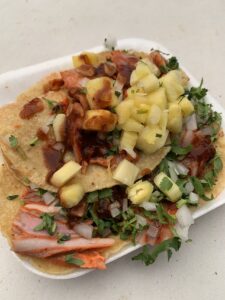 Carne al pastor con piña para volcanes de pastor