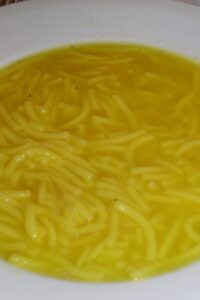Sopa de codito nortena