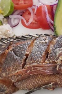 Mojarra frita guerrerense